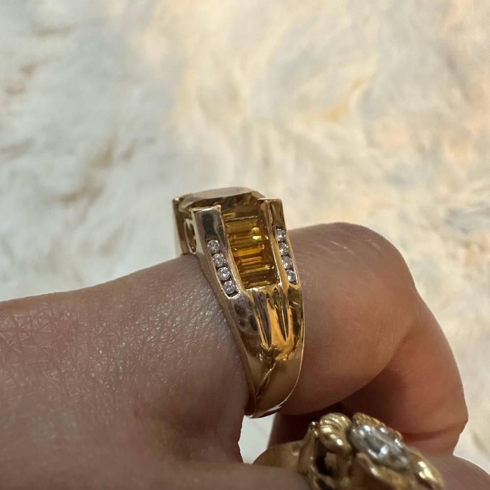 14k citrine ring with diamonds - Picture 10 of 10